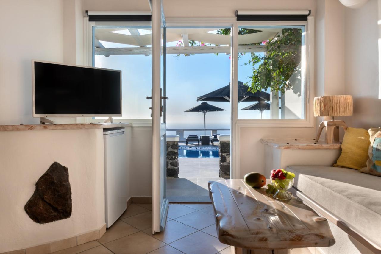 Athermi Suites - Adults Only Fira  Luaran gambar