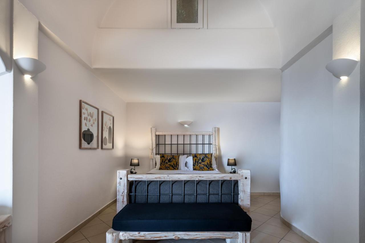 Athermi Suites - Adults Only Fira  Luaran gambar