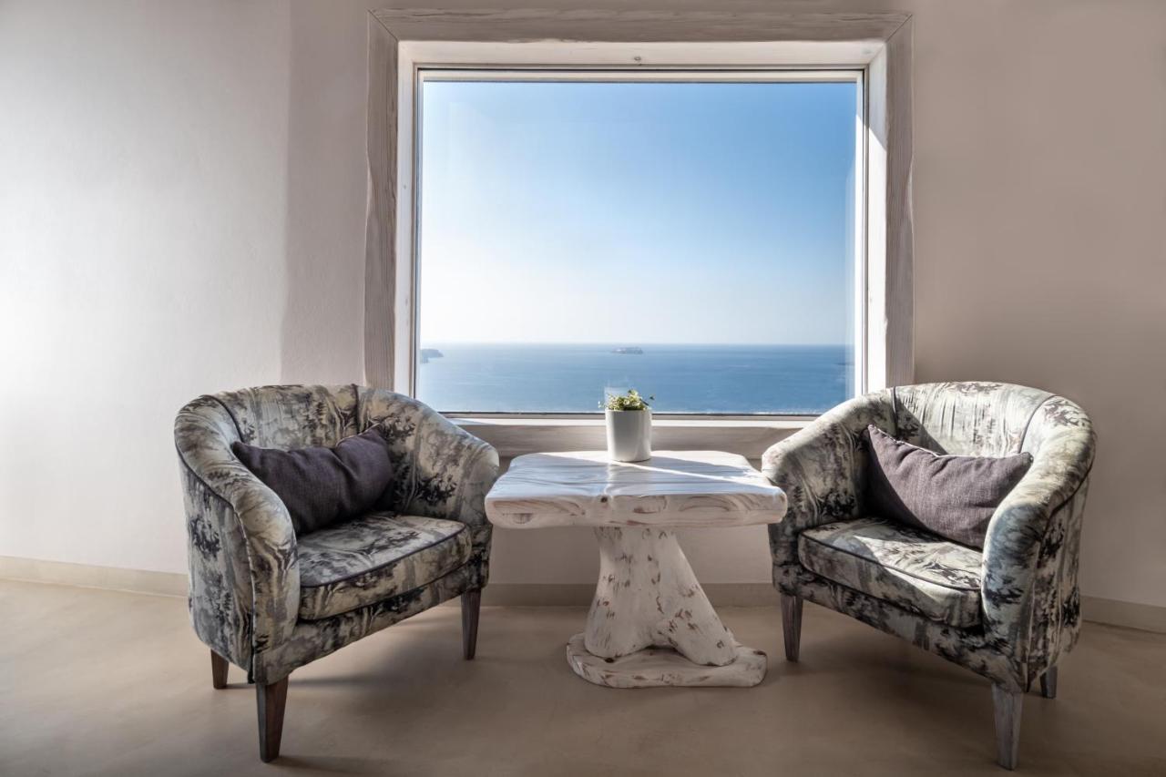 Athermi Suites - Adults Only Fira  Luaran gambar